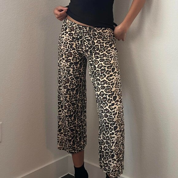Leopard print tan and brown wide-leg pants, Sz. M - Picture 3 of 7